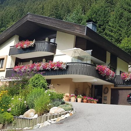 Apartamento Haus Güatli Gaschurn Exterior foto