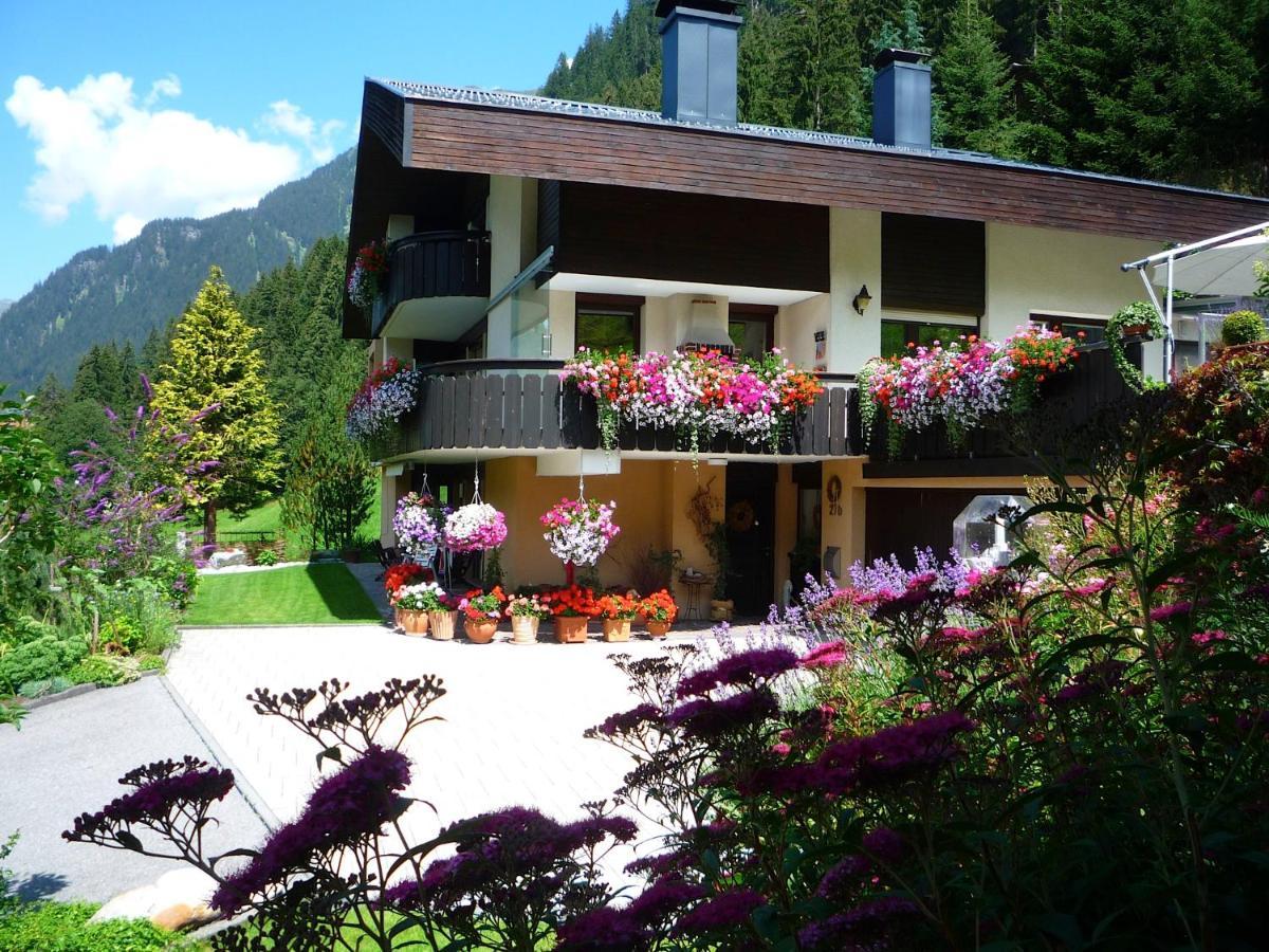 Apartamento Haus Güatli Gaschurn Exterior foto